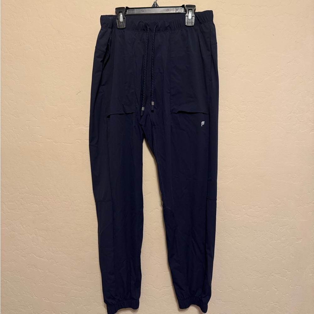 Fabletics Men's Navy Jogger Pants